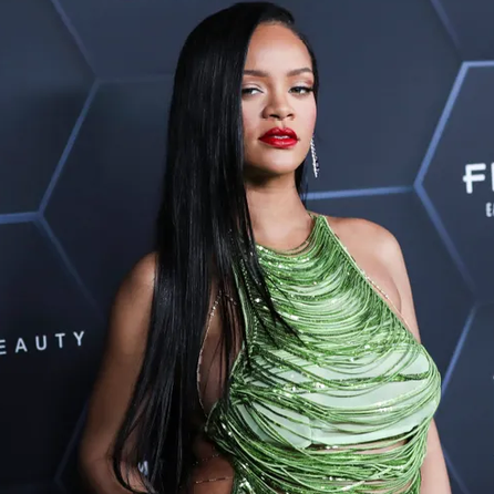 Mann verlässt für Rihanna eigenes Haus 