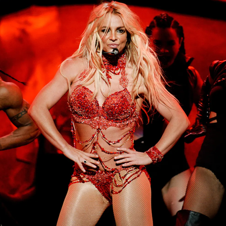 Britney’s Falten-Charme!  