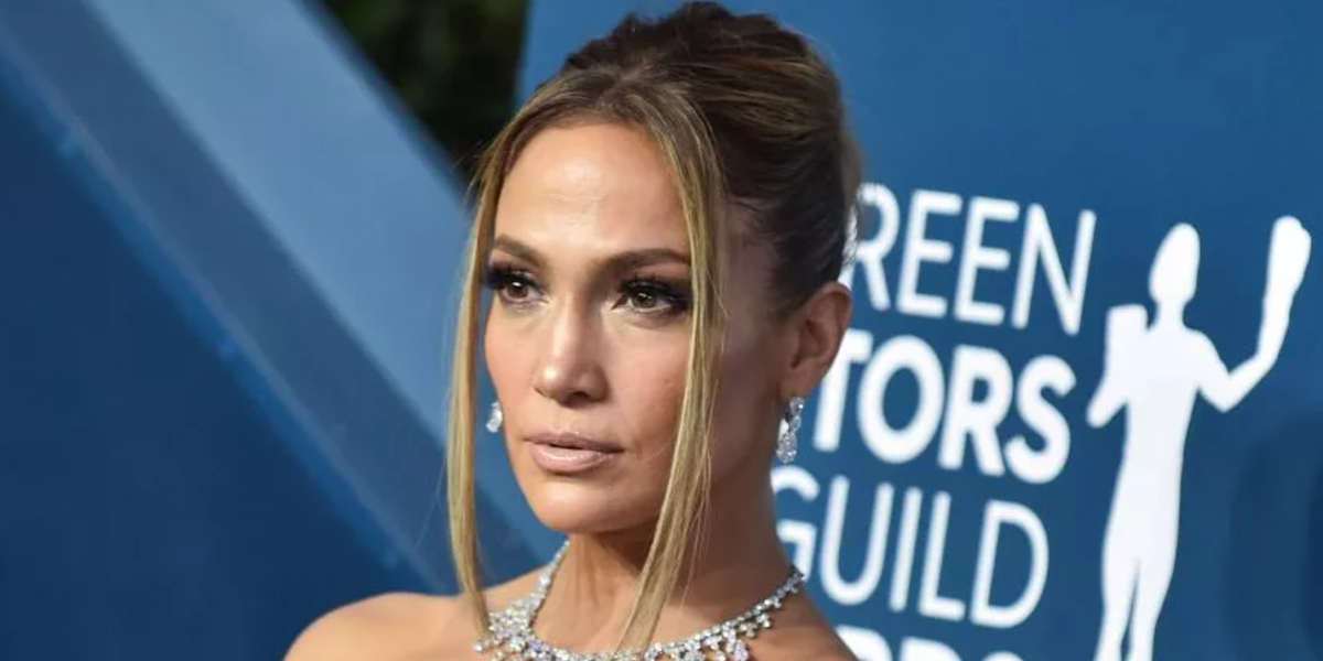 Jennifer Lopez überrascht ihre Fans 