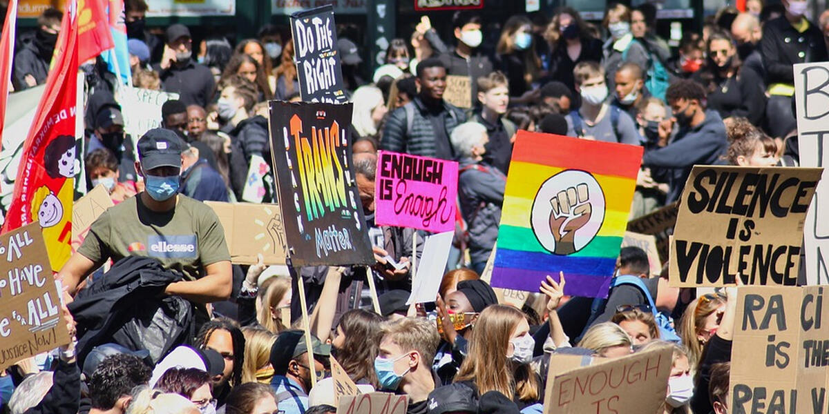 Demos gegen Rechts und Co: Auch im Großraum Augsburg gibt es am Samstag Kundgebungen