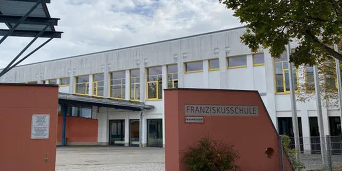 Nach Auszeichnung von 19 bayerischen Schulen als Klimaschulen: Franziskus-Schule in Gersthofen erhält Sonderpreis des Unweltministers