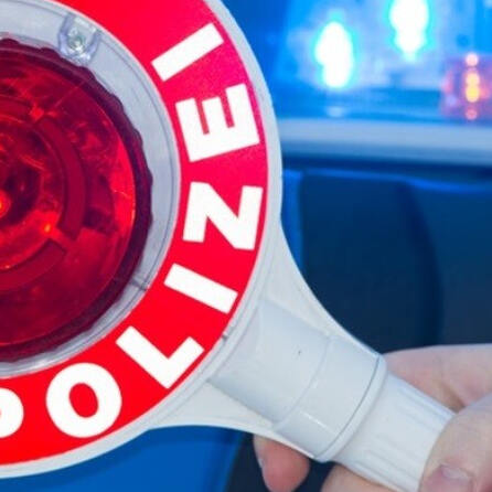 Augsburg: Polizei erwischt 15 Jahre alten Autofahrer