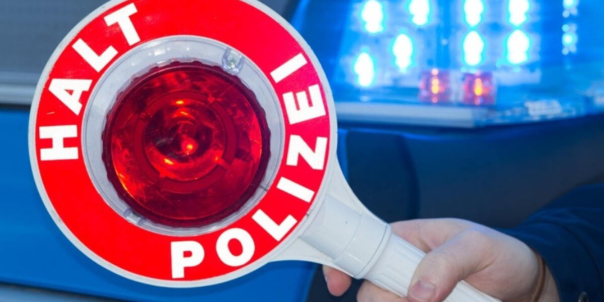 Augsburg: Polizei erwischt 15 Jahre alten Autofahrer