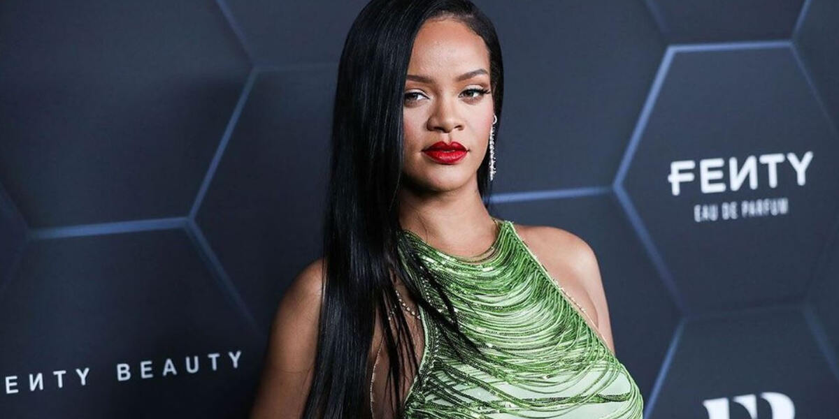 Rihanna wird zu Schlumpfine